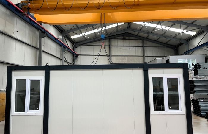 Container für Sportvereine: Umkleidekabinen und Sanitärlösungen im Modulsystem