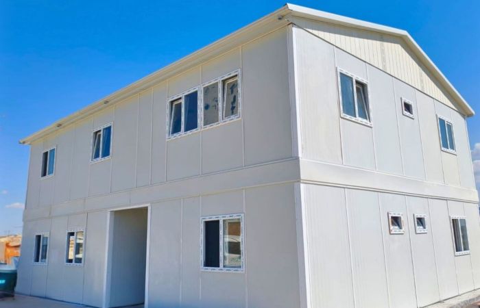 Baustellenlösungen mit Containern | Büro-, Aufenthalts- & Sicherheitscontainer | Prefekta