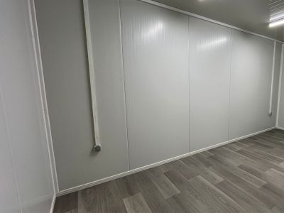 Modell OfficeLine Bürocontainer 240x600cm