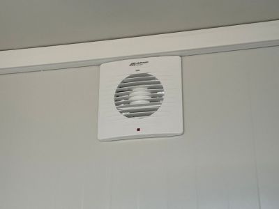 Grün WC Urinal Container Toilettencontainer 130x220