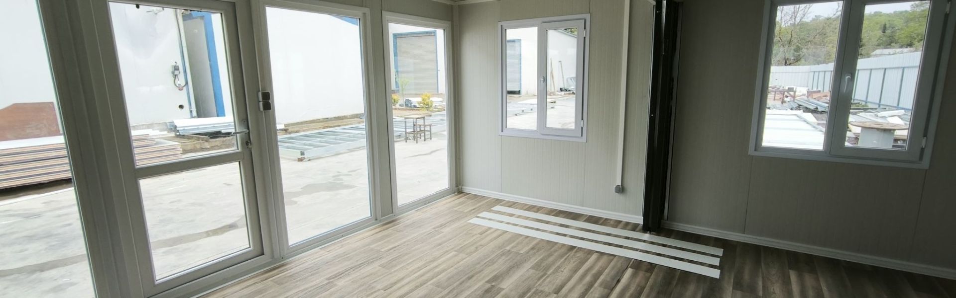 <br />
<b>Warning</b>:  Undefined property: stdClass::$baslik in <b>/var/www/vhosts/prefekta.de/httpdocs/referans-detay.php</b> on line <b>43</b><br />
