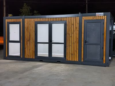 Büro- & Verkaufcontainer mit Holzverkleidung