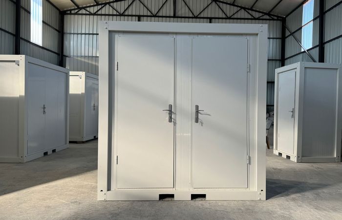 Sanitärcontainer 130x220 – Doppel-WC mit Waschbecken
